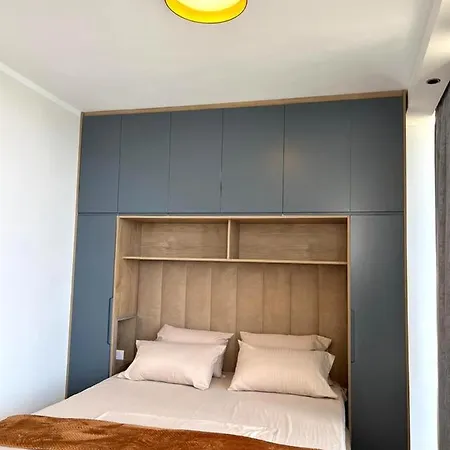 Golden Star 1 Sarandë