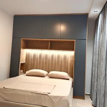 Golden Star 1 Sarandë
